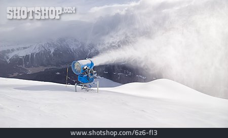 
                Wintersport, Schneekanone, Schneemaschine                   