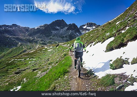 
                Mountainbiker, Fahrradtour, Outdoor                   