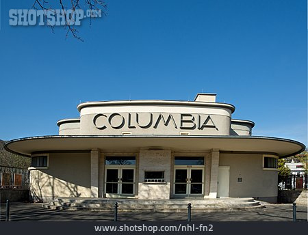 
                Columbiahalle, Columbia                   