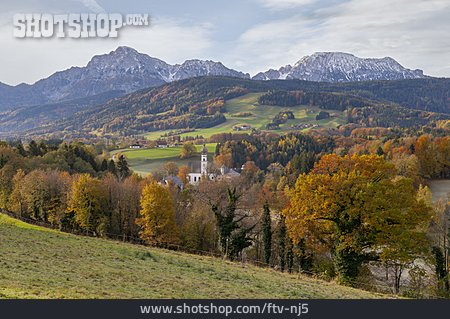 
                Herbst, Berchtesgadener Land, Kloster Höglwörth, Hochstaufen                   