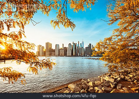 
                Autumn, New York, East River                   