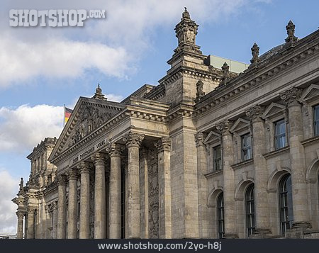 
                Regierungsgebäude, Reichstagsgebäude                   