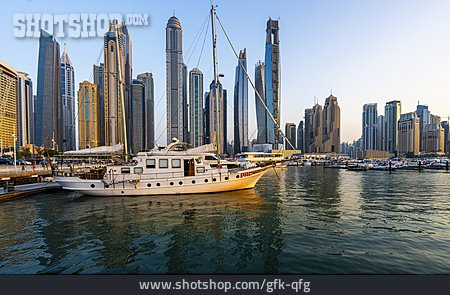 
                Dubai, Dubai Marina                   