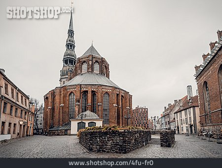 
                Petrikirche, Riga                   
