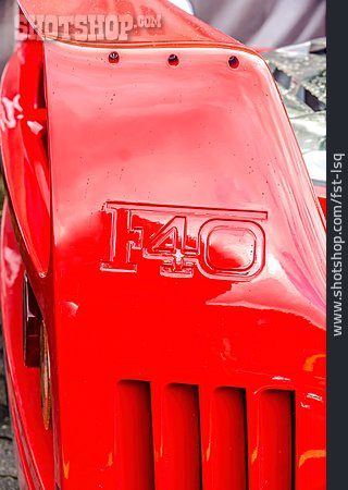 
                Ferrari, F40                   