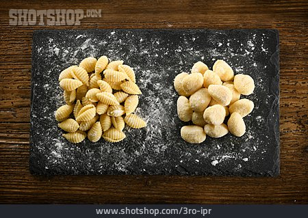 
                Pasta, Gnocchi, Malloreddus                   