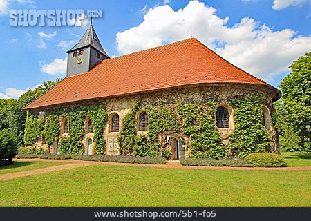 
                Feldsteinkirche Trebel                   