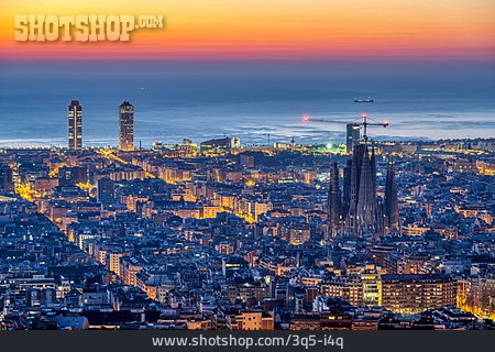 
                Sonnenuntergang, Barcelona, Sagrada Familia                   