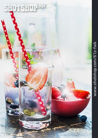 
                Cocktail, Erfrischungsgetränk, Sommergetränk                   