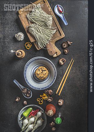 
                Asiatische Küche, Kochzutaten                   