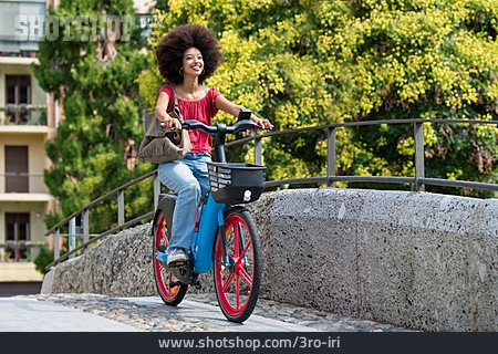 
                Fahrradfahren, Mietfahrrad, E-bike                   