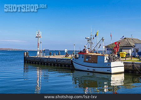 
                Hafen, Fischerboot, Hiddensee                   