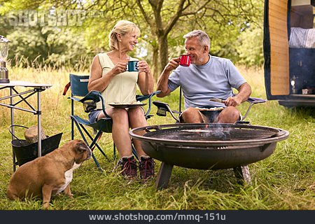 
                Outdoor, Camping, Seniorenpaar                   
