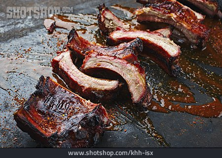 
                Schweinerippchen, Spareribs, Schweinerippe                   