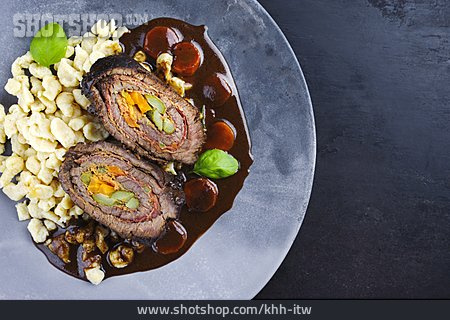 
                Fleischgericht, Mittagessen, Rinderroulade                   