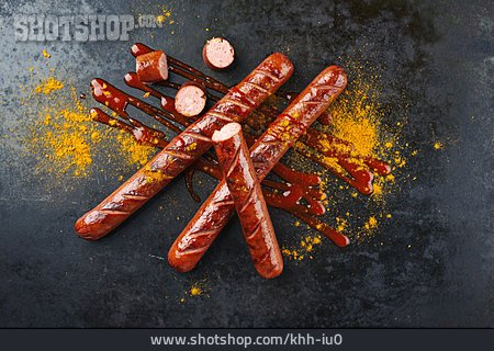 
                Ketchup, Currywurst                   