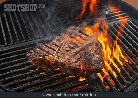 
                Grillfleisch, Porterhouse-steak                   