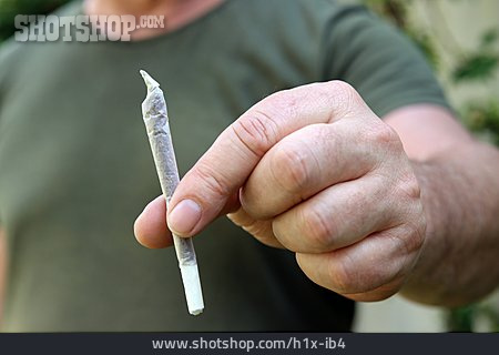 
                Joint, Cannabis, Kiffen                   