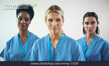 
                Team, Krankenschwester, ärztin, Chirurgin                   