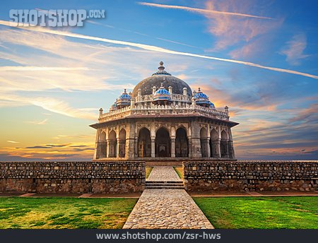 
                Isa Khan Grab, Isa Khan Mausoleum                   