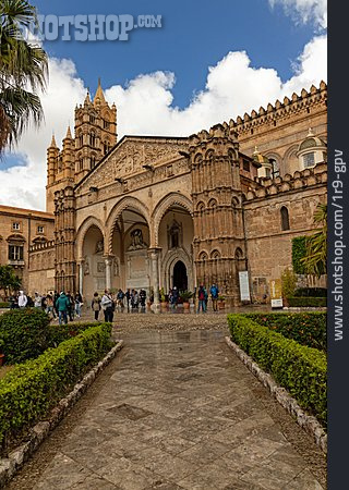 
                Kathedrale Von Palermo                   