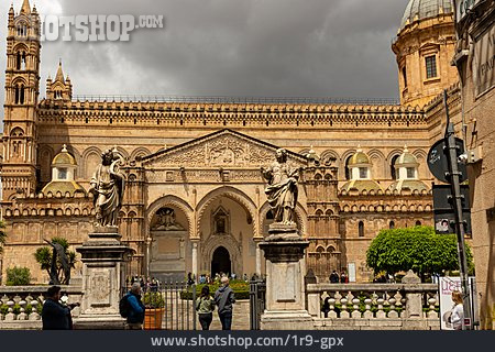 
                Kathedrale Von Palermo                   