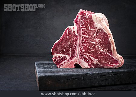 
                Rindfleisch, Rohes Fleisch, T-bone Steak                   