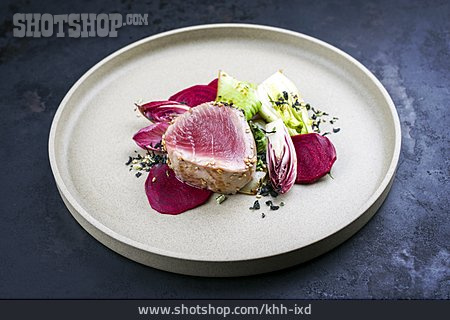 
                Japanische Küche, Thunfischfilet, Fine Dining                   