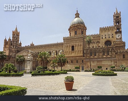 
                Kathedrale Von Palermo                   