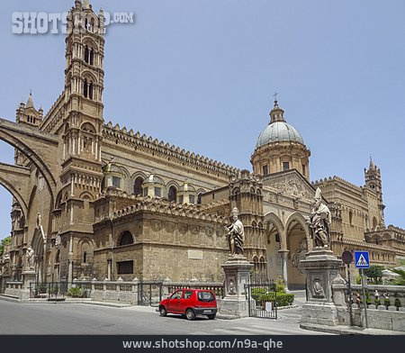 
                Kathedrale Von Palermo                   