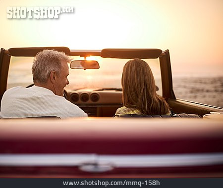 
                Sonnenaufgang, Romantisch, Liebespaar, Cabrio                   