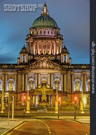 
                Belfast City Hall                   