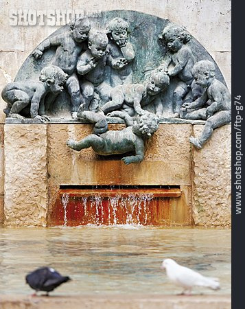 
                Brunnen, Font Dels Xiquets                   