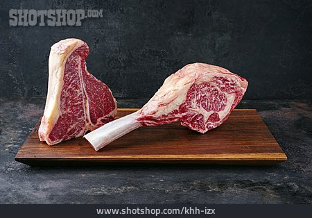 
                Grillsteak, Porterhouse-steak, T-bone Steak                   