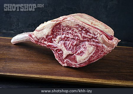 
                Rindfleisch, Rohes Fleisch, Rib-steak                   