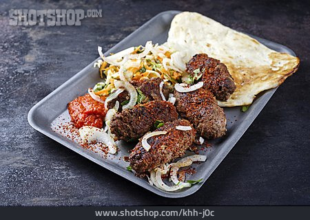 
                Cevapcici, Balkanküche, Fleischröllchen                   