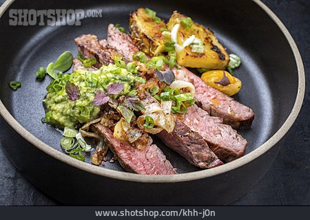 
                Rindersteak, Fleischgericht, London Broil                   