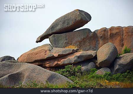 
                Granitfelsen, Rosa Granitküste                   