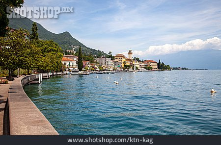 
                Gardasee, Gardone Riviera                   