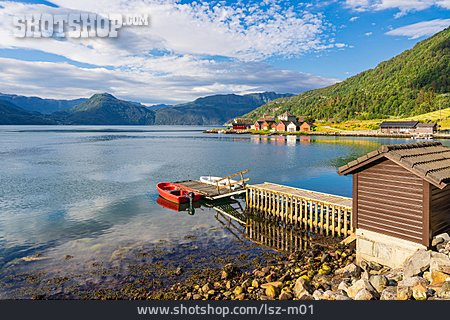 
                Norwegen, åkrafjord                   