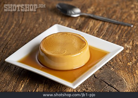 
                Dessert, Crème Caramel, Flan                   