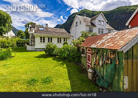 
                Fischfang, Schuppen, Aurlandsvangen                   