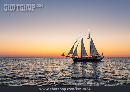 
                Ostsee, Segelschiff                   