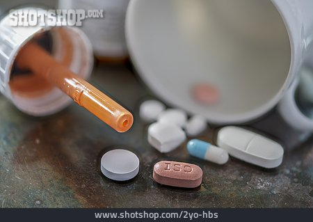 
                Medikament, Arzneimittel, Behandlung, Hiv                   