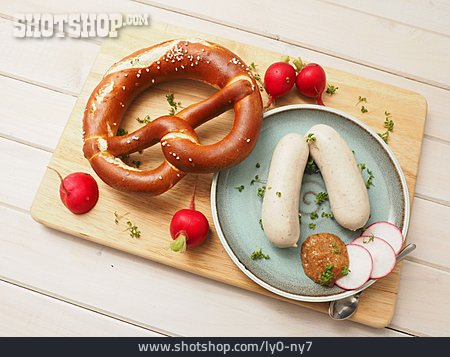 
                Brezel, Süßer Senf, Weißwurst                   